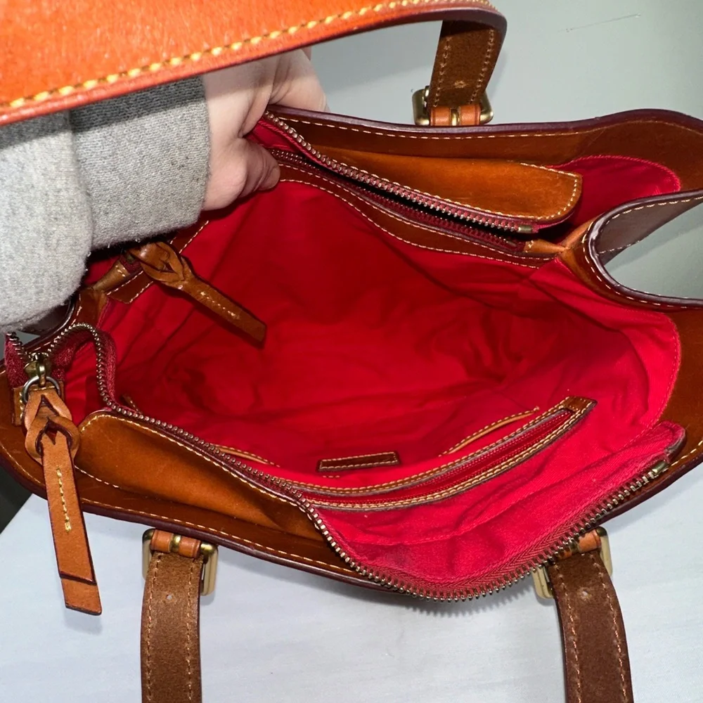 Dooney & Bourke Everyday Tote Burgundy Pebble Leather Tan Natural Patina Trim